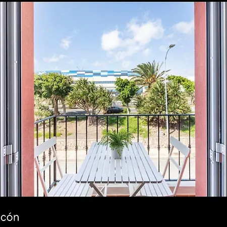 El Balcon De Arinaga Apartment